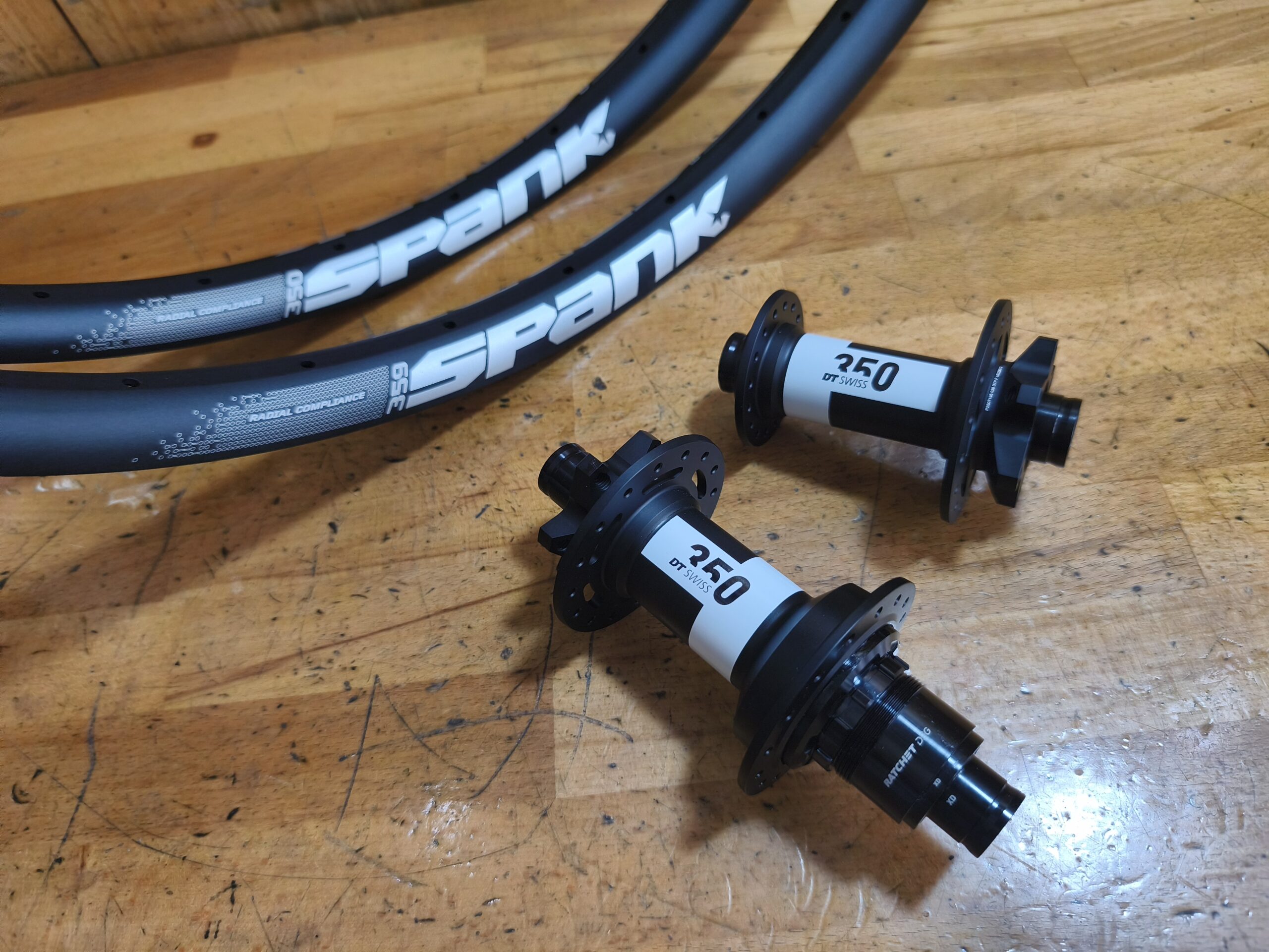 Ruedas DTswiss 350 y Aros Spank 350 - Imagen 7