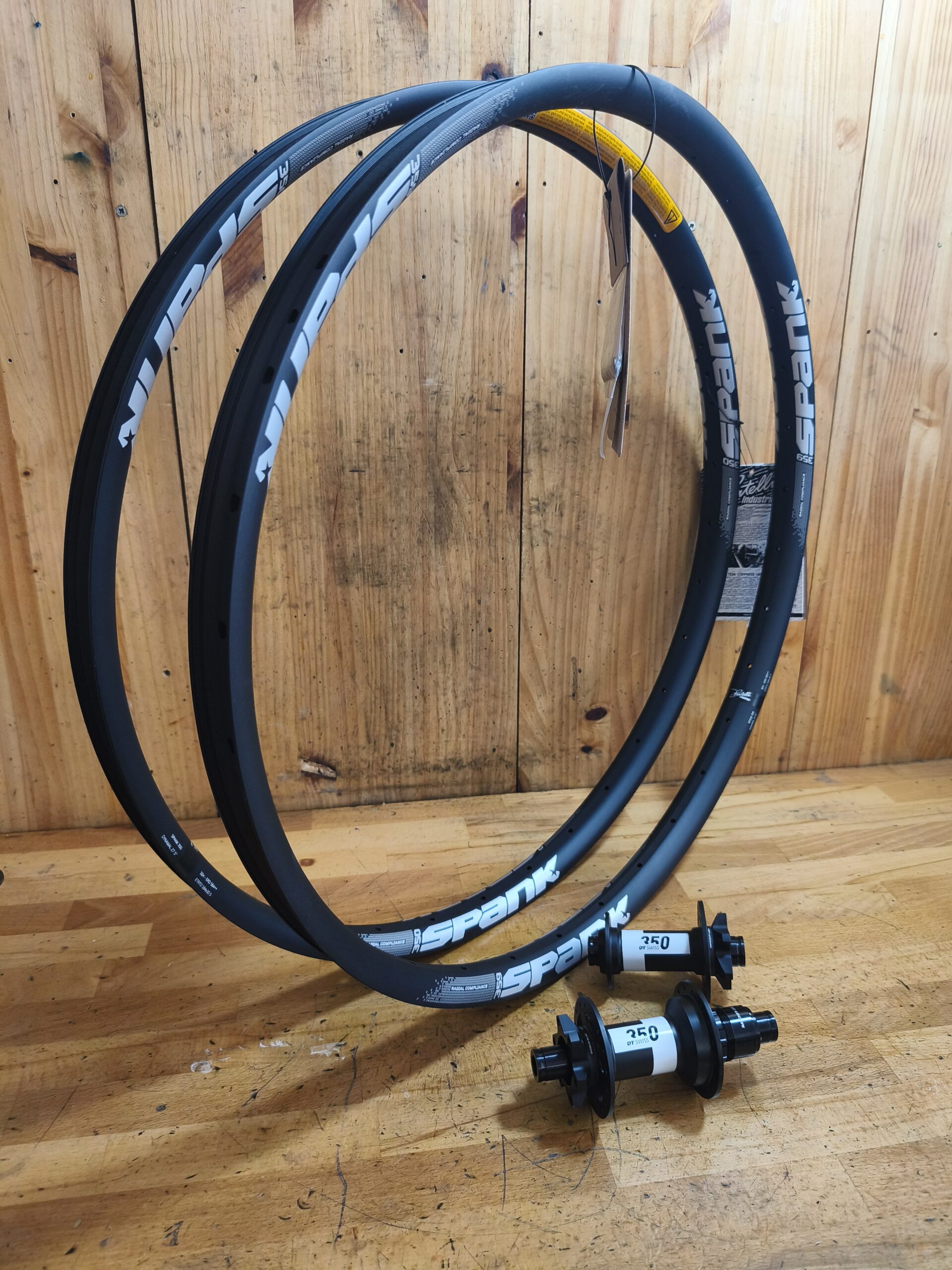 Ruedas DTswiss 350 y Aros Spank 350 - Imagen 9