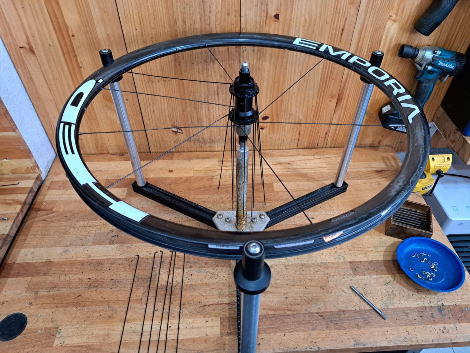 reparacion de ruedas de bicicleta